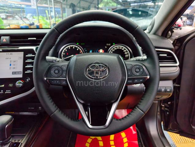 Toyota CAMRY 2.5 V JBL HUD BSM FULL SERVICE Yr2021 - 5