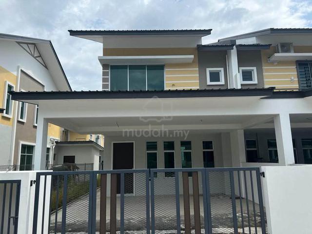 Sale Parklane Taman Bukit Sepanggar - 2 storey Intermediate Corner 1