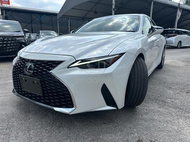 2021 Lexus IS300 2.0 (A) VERSION L - 1