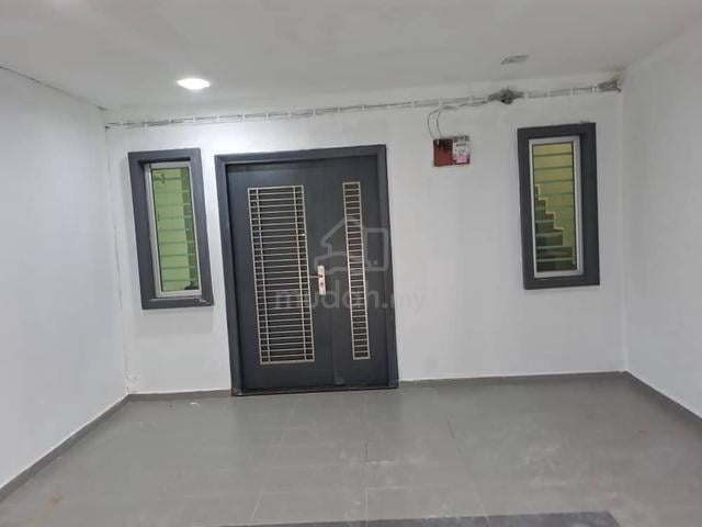 Terrace House 2 storey very nice unit cum Calm and Peaceful area 1