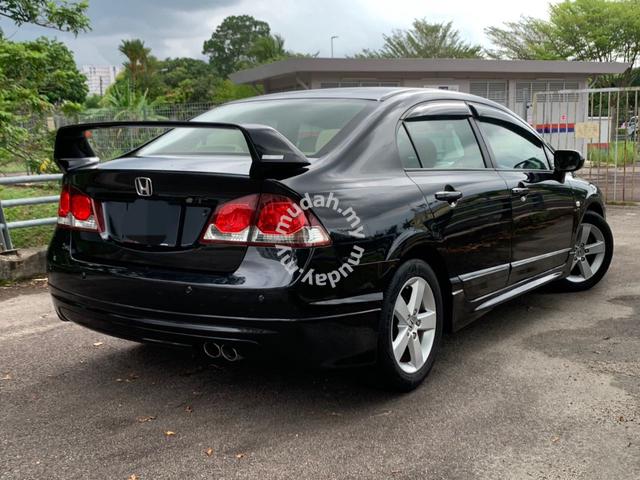 2010 Honda CIVIC 1.8 S i-VTEC FACELIFT (A) - 4