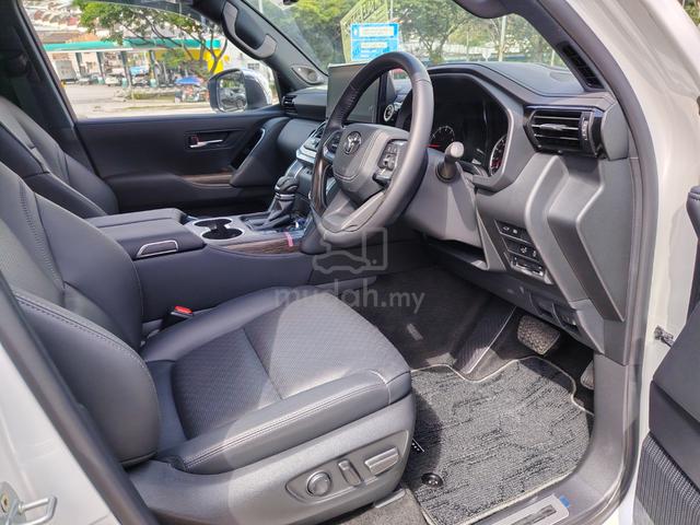 2024 Toyota LANDCRUISER 3.5 ZX Black Leather JBL - 5
