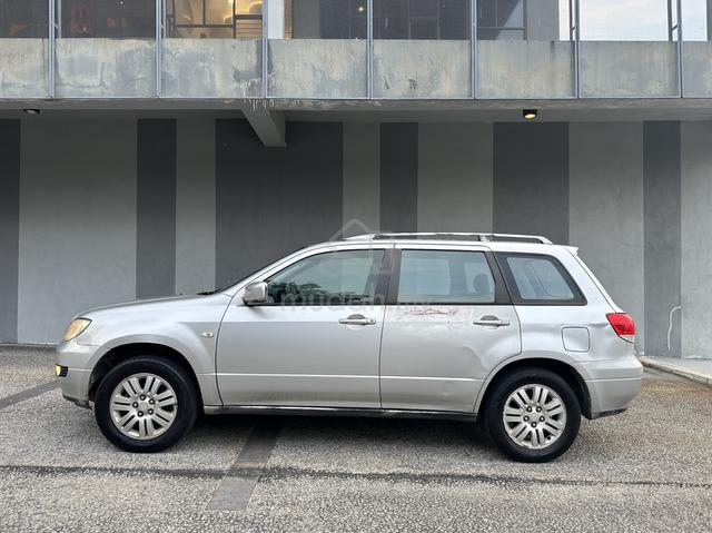 2003 Mitsubishi AIRTREK 2.0 (A) - 3