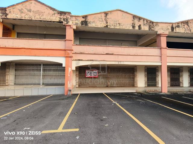 1st Floor Shop Office PSK Pusat Perdagangan Seri Kembangan Serdang 1