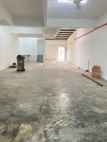 Taman Aman Double Storey Shop Lot Senai 1
