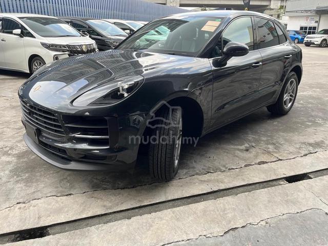 2021 Porsche MACAN 3.0 S Grey with Black Leather ! - 2