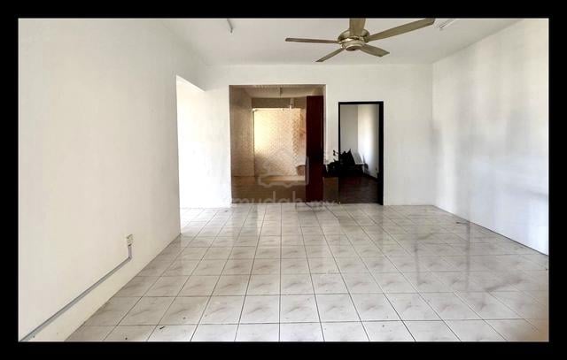 Sri Baiduri Apartment 1