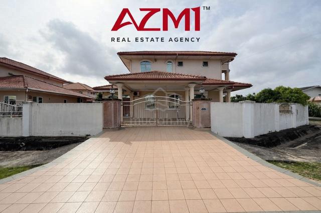 Well Maintained Double Storey Semi Detached at Krokop 2 Miri 1