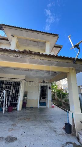 Bilik Single Attached bathroom  1