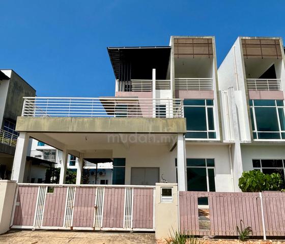 Penampang Modern Semi D for sale | KIS |Khidmat | BDC |Kolombong 1