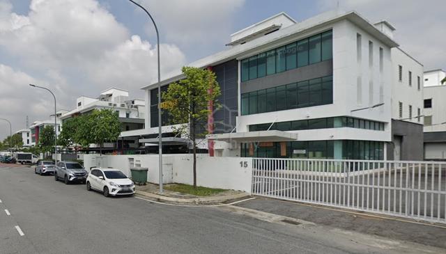 2.5 Storey Semi D factory in Asta Utama, Kajang for rent 1