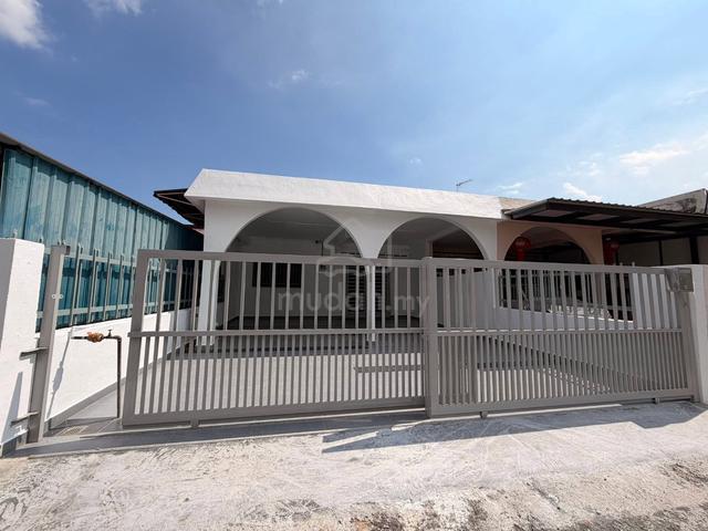 Taman Permai Single Storey House For Rent 1