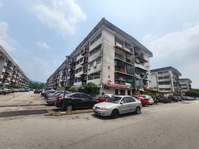 Taman Kosas Flat (Jalan Kosas 3) 1