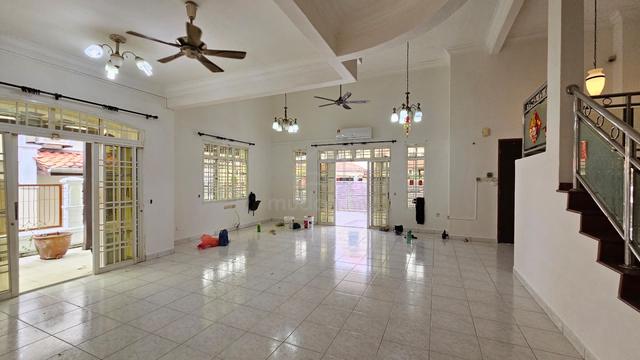 Semi D Double Storey House for Rent Taman Pelangi Indah Ulu Tiram 4