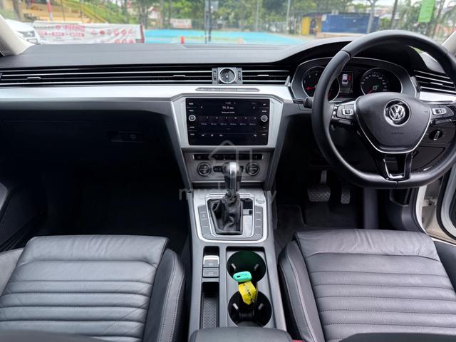 2019 Volkswagen PASSAT 1.8 TSI (TIP TOP CONDITION) - 3