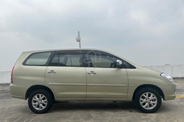 2006 Toyota INNOVA G (A) Bkt.Tinggi, Klang - 3