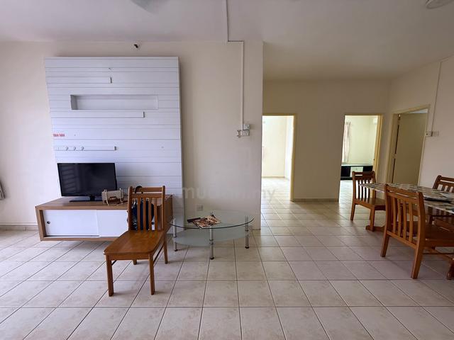 Prima Regency 1