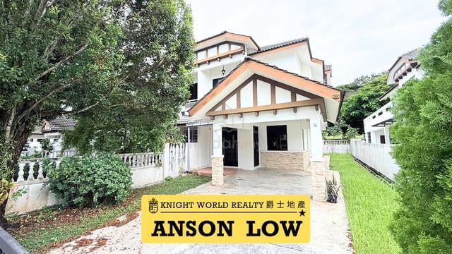 ( BEST VALUE ) 2 Storey Semi D Land 2702sf Botanica CT Main Road 1