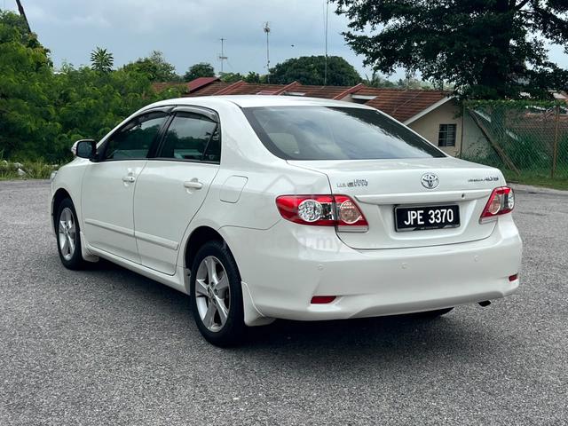 2013 Toyota COROLLA 1.8 ALTIS E TIP TOP CONDITION - 4