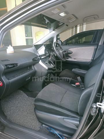 2012 Toyota WISH 1.8 S FACELIFT (A) - 4