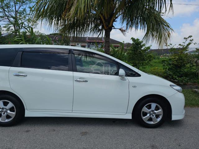 2010 Toyota WISH 1.8 X ZGE20G (A) - 4