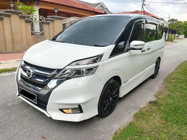 Nissan SERENA PREMIUM HWS 2.0L (A) - 2
