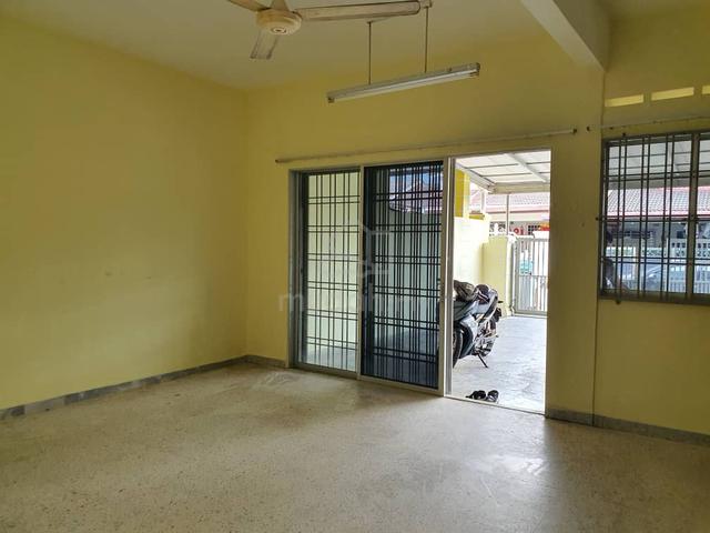 Double Storey House for Rent – Taman Gunung Mas, Tampin 1