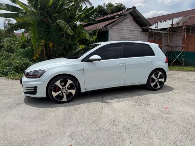 2014 Volkswagen GOLF 2.0 GTi TSI (A) TECH PAcK - 4