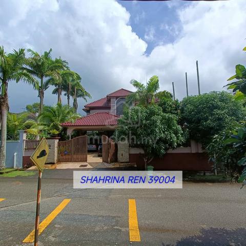 "Luxury Home in an Elite Location" - Bungalow Bukit Istana, Kuantan 1
