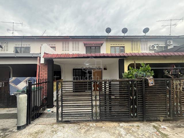 Kluang, Kg Majid, Sri Jaya, 2 Tingkat 3bilik, Fully extend Full Loan 3