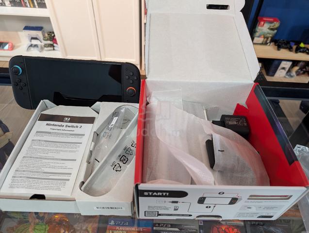 Like New, Nintendo Switch 2 Complete Box:GamerLife - photo 5 of 6