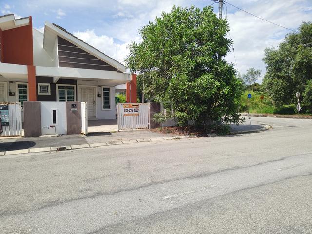 Corner Lot House for Rent near UTP @ Taman Tronoh Akasia 1