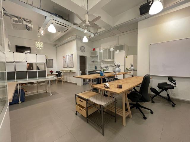 [Renovated&Fully] Gamuda Walk Biz Suite Office Kota Kemuning Shah Alam 1