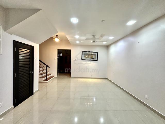 Murah Rumah Sewa Denai Alam 4 Rooms Renovated Jalan U16/85 Elmina 1