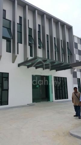 Eco Business Park 1 1.5 Storey Semi Detached Factory Corner Lot Sale 1