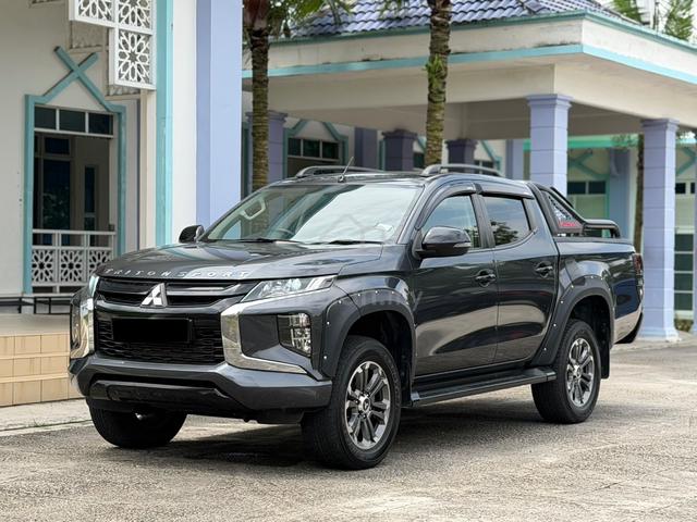 (Fulloan) 2023 Mitsubishi TRITON 2.4 VGT PREMIUM - 4