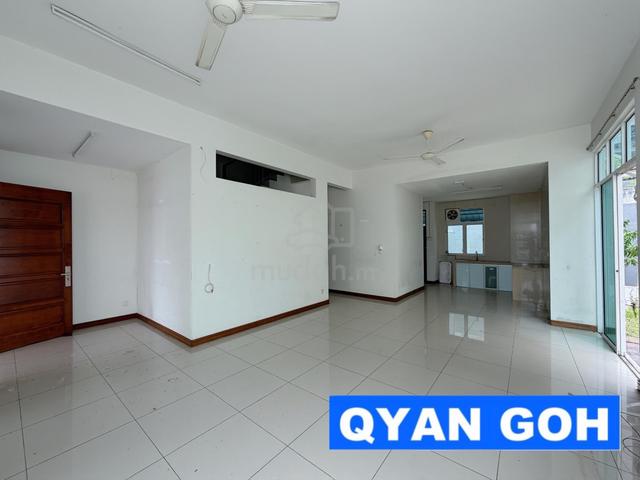 Gated Minden Garden Residence @ 3 Sty Terrace with Land - Gelugor 1