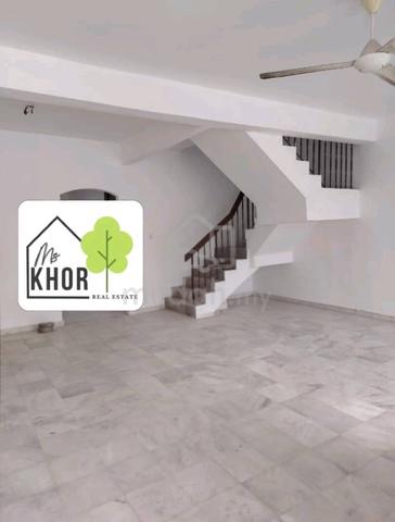 2-Storey Terrace House for Rent Batu Maung 1