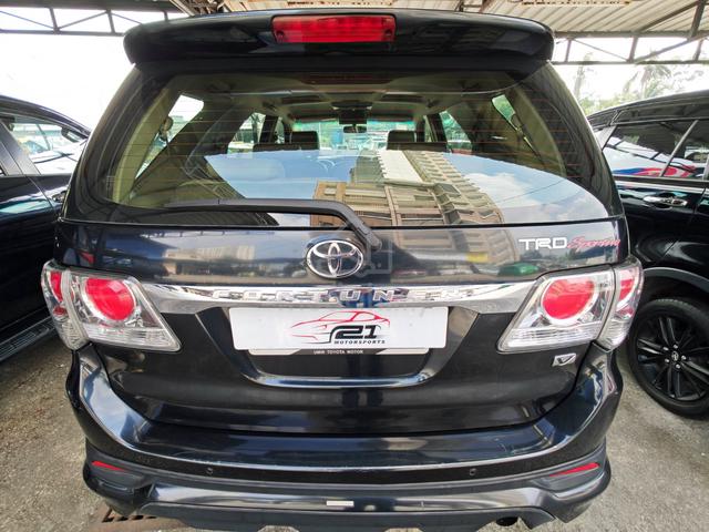 2013 Toyota fortuner 2.7 v auto  - 5