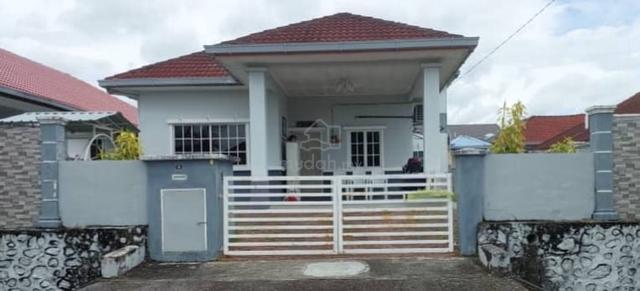 Banglo 1½ tingkat, Taman Tuanku Jaafar, Senawang 1