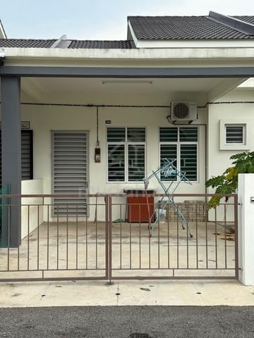 single room rent at permata lunas (for male only) 1