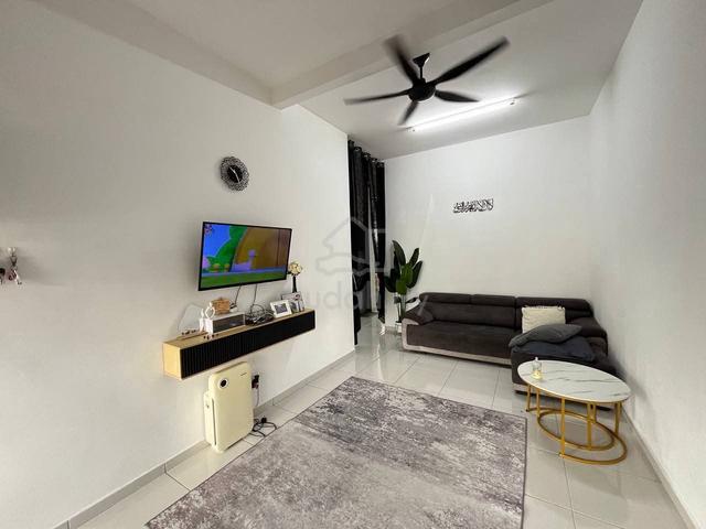 Freehold Endlot Facing Open Rumah Cantik 1