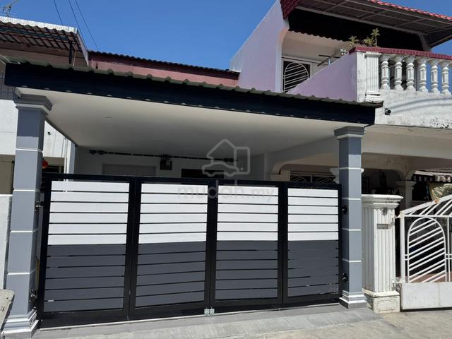 Melaka malim jaya double storey fully renovated 1