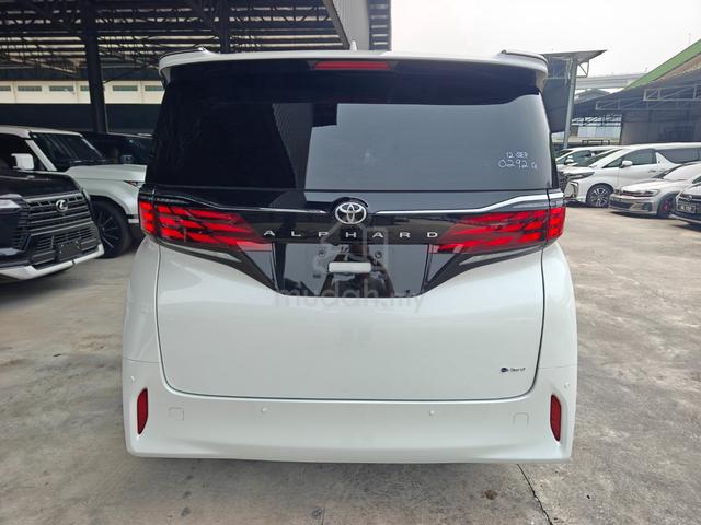 2025 Toyota Alphard 2.5 Hybrid 5A 8Seater 2 P/Door - 4