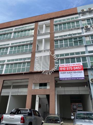 FOUR STOREY Shoplot At Samarahan Next to Hotel And Hospital 1