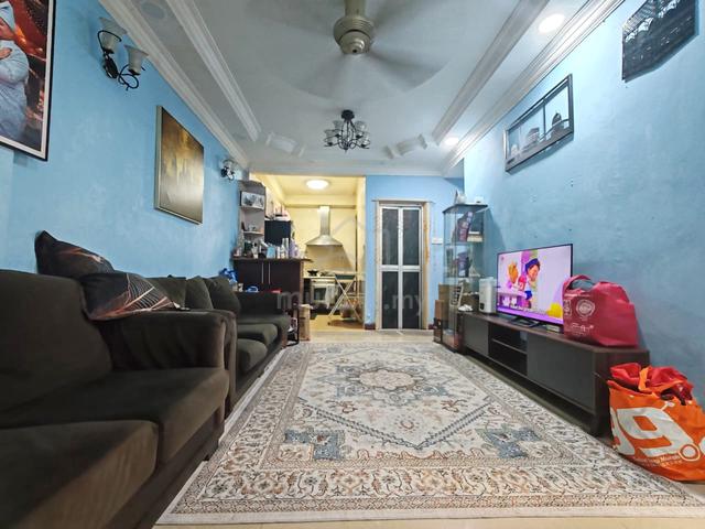 Indah Condominium 1
