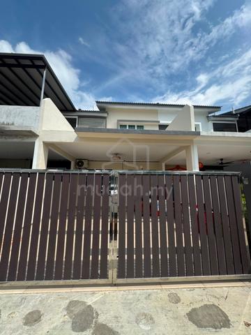 For Sale Double Storey 20x70 Jln Wau Merak Bandar Layangkasa 1