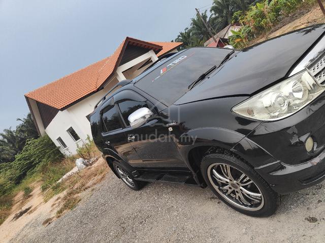 2010 Toyota FORTUNER 2.7 V TGN51R-NKPSKE FACELIFT - 2