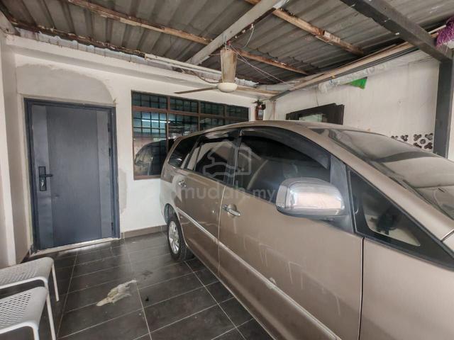 Taman Johor Jaya @ Jalan Seroja 1