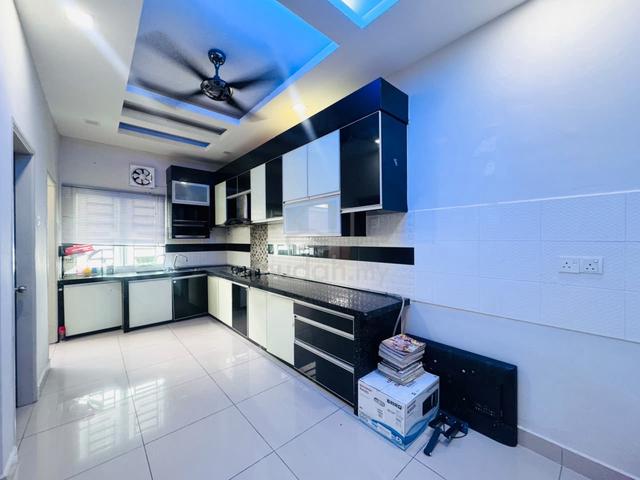 BANDAR PUTRA BERTAMš„ Double STOREY RENOVATED . FULL LOANā
1